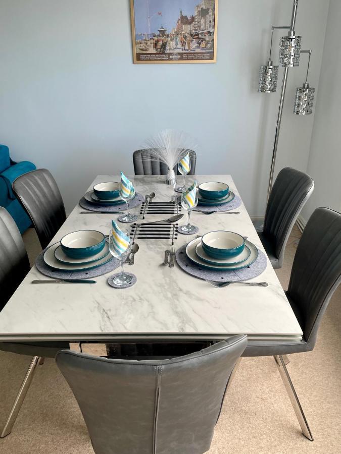 Seascape With Outstanding Sea Views Apartment Brighton Exterior photo