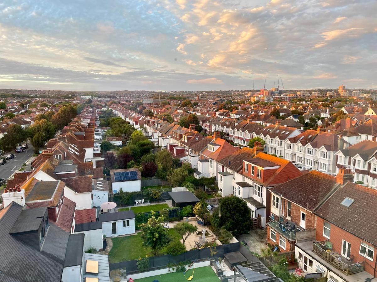 Seascape With Outstanding Sea Views Apartment Brighton Exterior photo