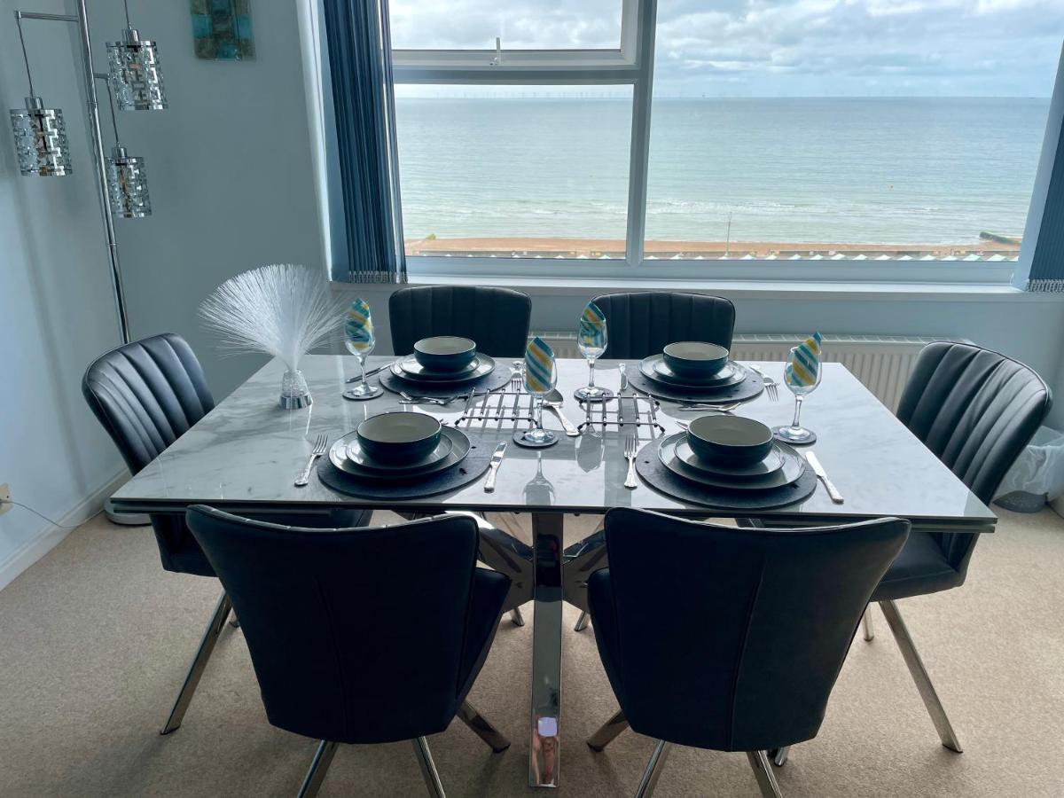 Seascape With Outstanding Sea Views Apartment Brighton Exterior photo